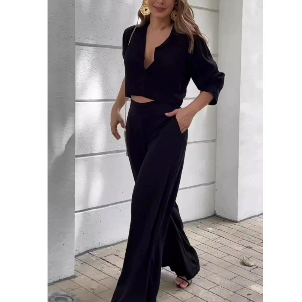 Forever 21 Women's Chic 2-Piece Suit Set Short Blazer Wide-Leg Pants